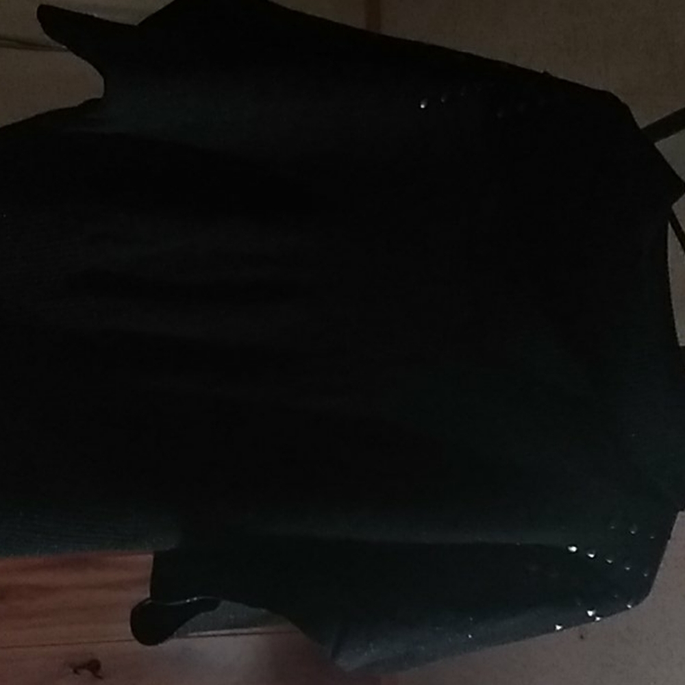 Sweater - Picture 2 of 2